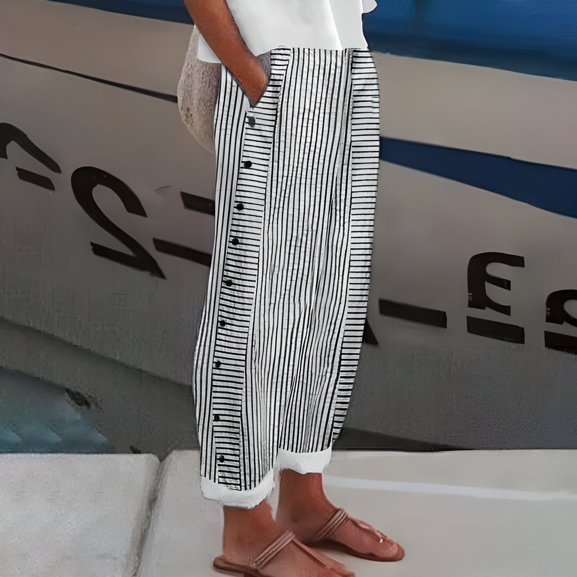 Women's Tapered Trousers – Linen Blend Casual Fit Coastal | Amelia 2