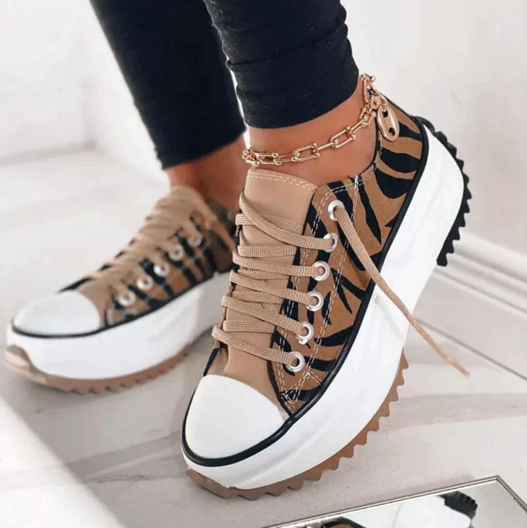 Women's Sneakers – Heavy-Gauge Cotton Casual Fit Everyday | Amelia 6
