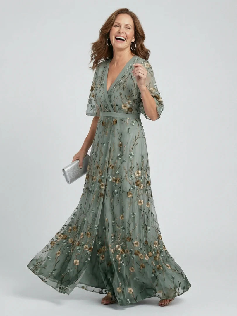 Sophie | Floral Embroidered Summer Dress Relaxed Fit Maxi