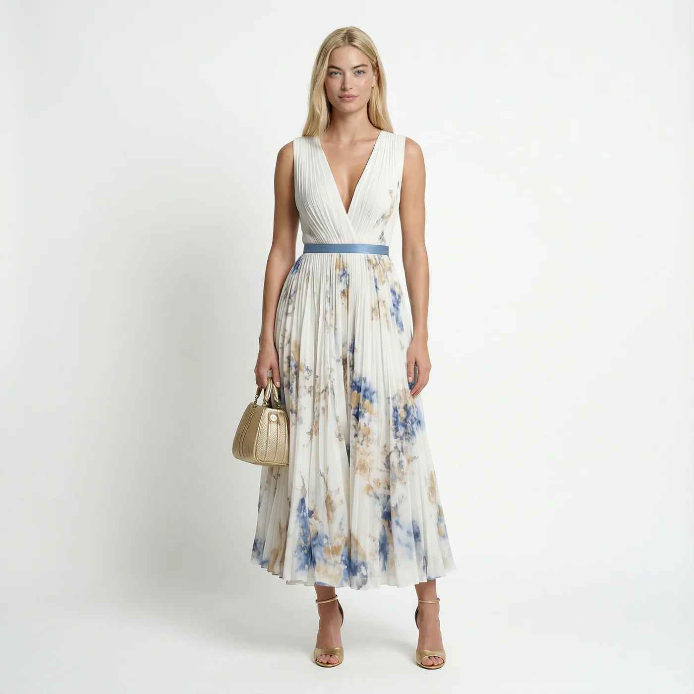 Isla | V-Neck Pleated Maxi Dress Summer Occasion Flowy Silhouette