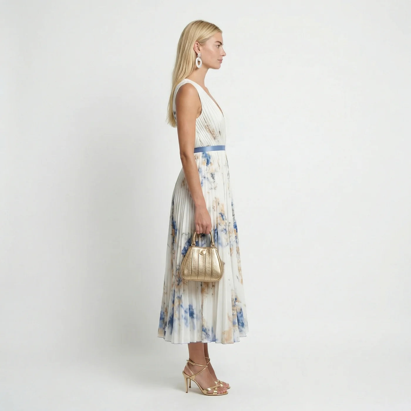 Isla | V-Neck Pleated Maxi Dress Summer Occasion Flowy Silhouette