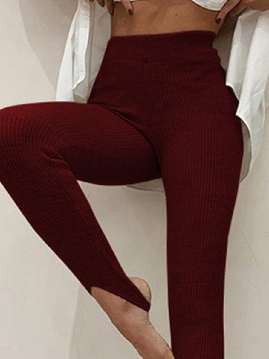 Ribbed Stirrup Casual Leggings in Burgundy