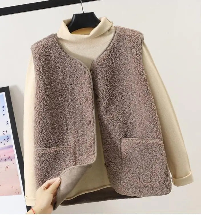 Women's Button-Front Casual Gilet in Taupe