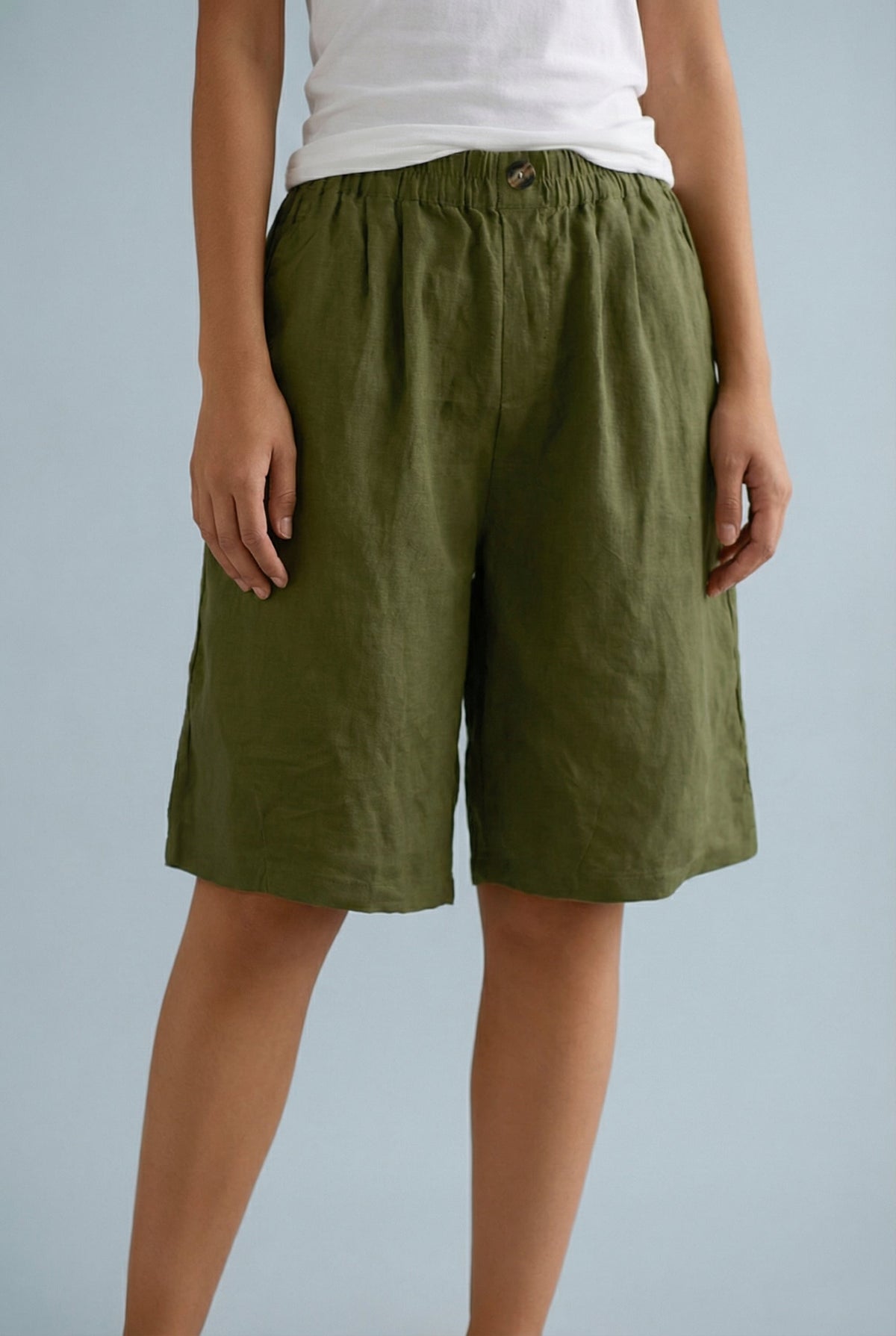 Women's Elasticated Casual Shorts in Olive