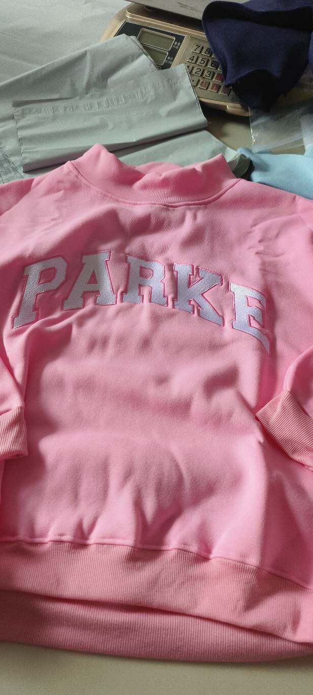 Women's Mock-Neck Casual Sweatshirt in Light Pink