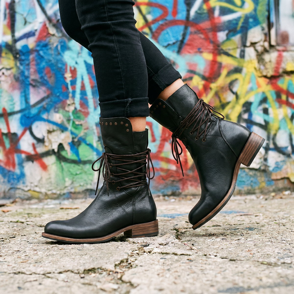 Women's Studded Lace-Up Casual Boots in Black