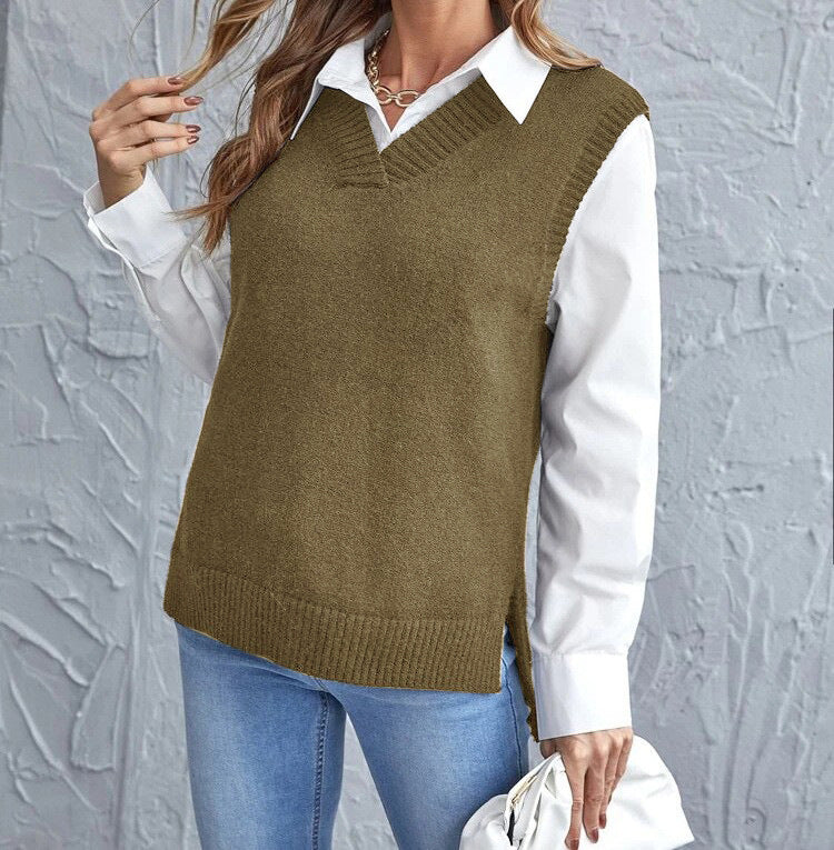 Women's V-Neck Casual Cardigan in Olive
