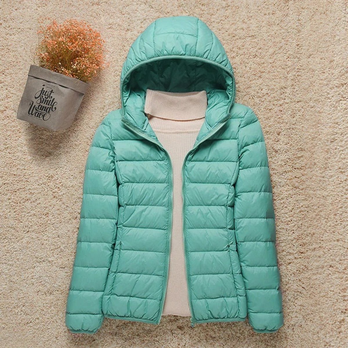Women's Hooded Quilted Zip-Front Casual Jacket in Mint
