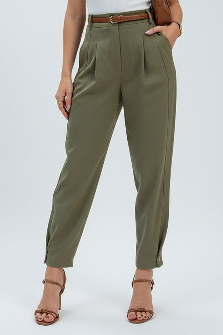 Women's Pleated Workwear Trousers in Olive