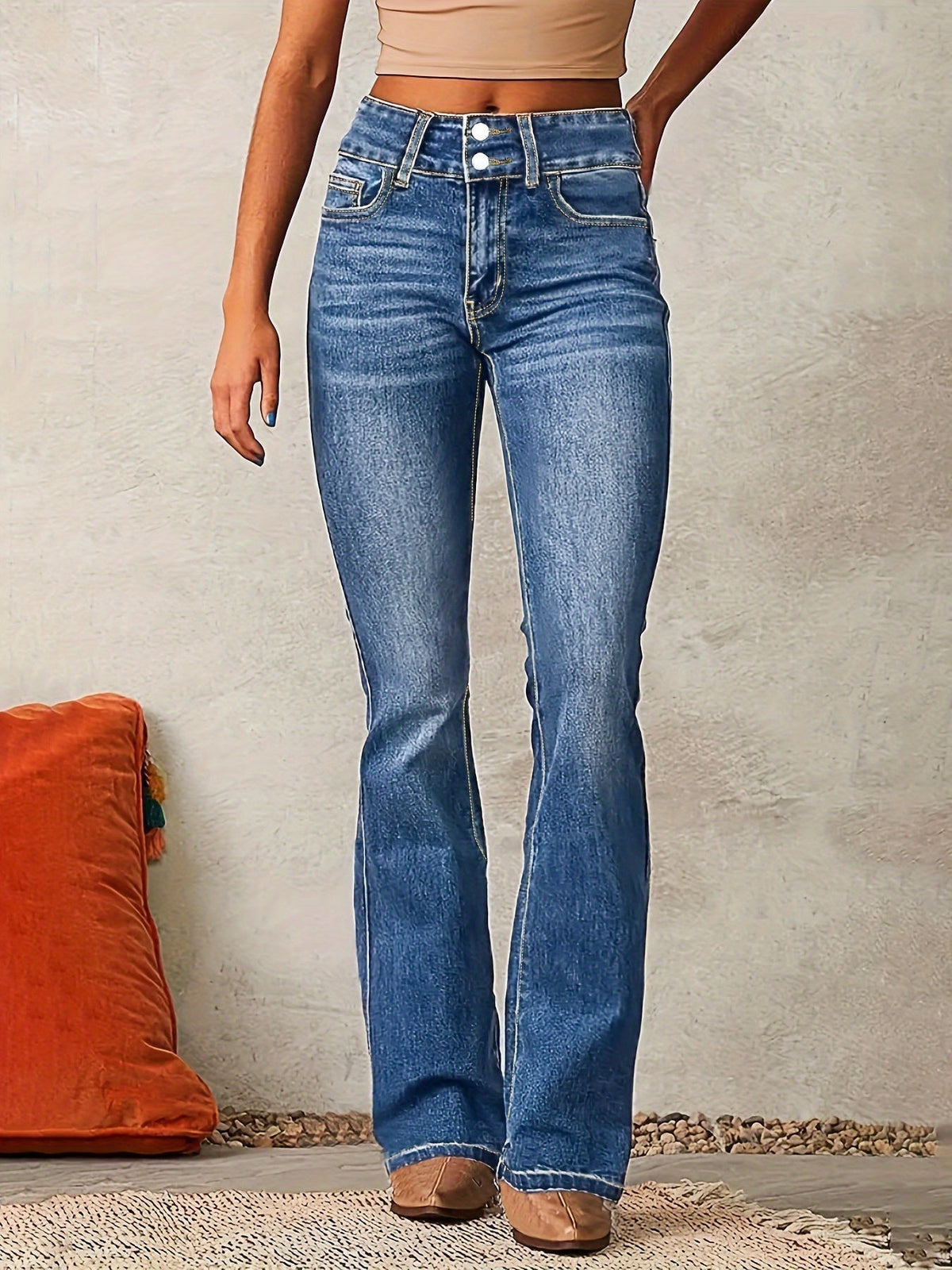 Women's High-Waist Flared Casual Jeans in Light Blue