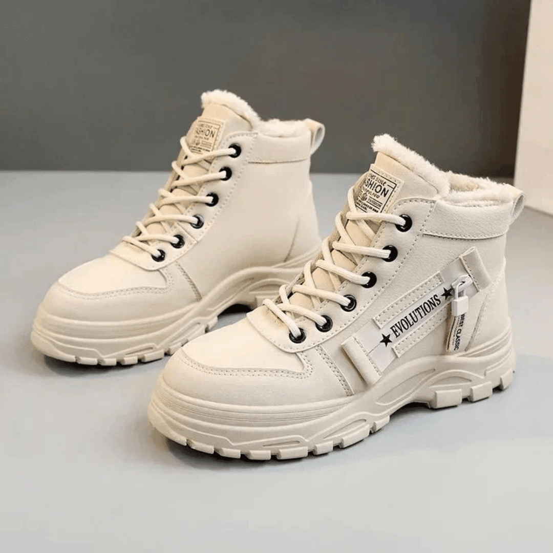 Women's Orthopaedic Fleece-Lined Boot in Beige