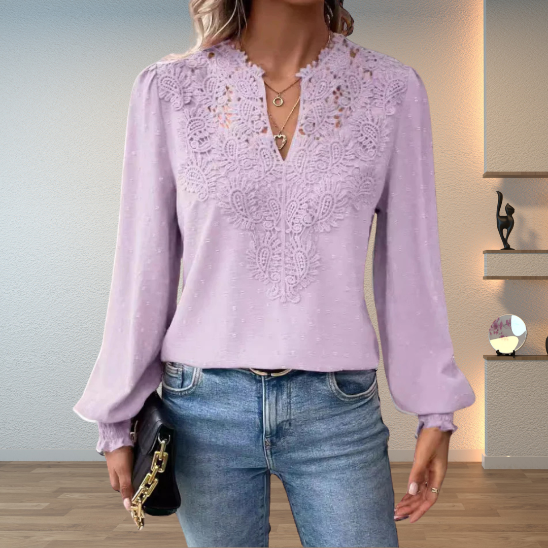 Lace Blouse in Lilac