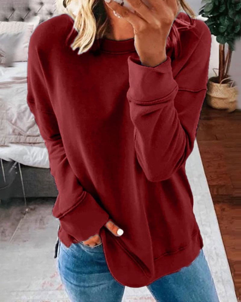 Women's Relaxed Casual Sweatshirt in Burgundy