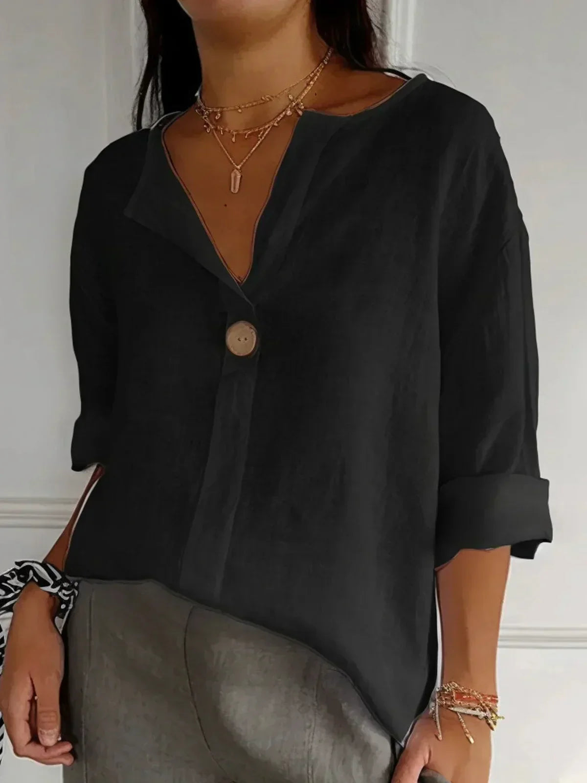 Single-Button V-Neck Casual Blouse in Black