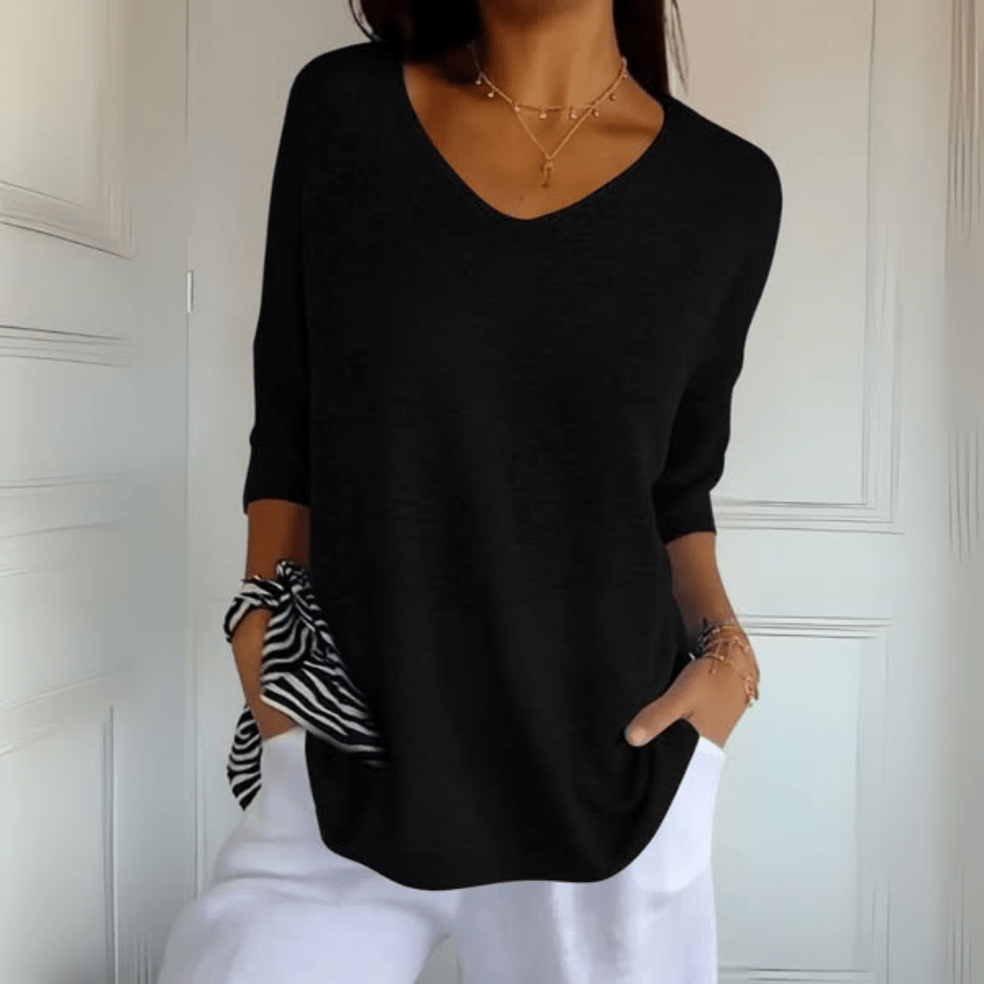 Women's Loose Fit V-Neck Casual Jumper in Black