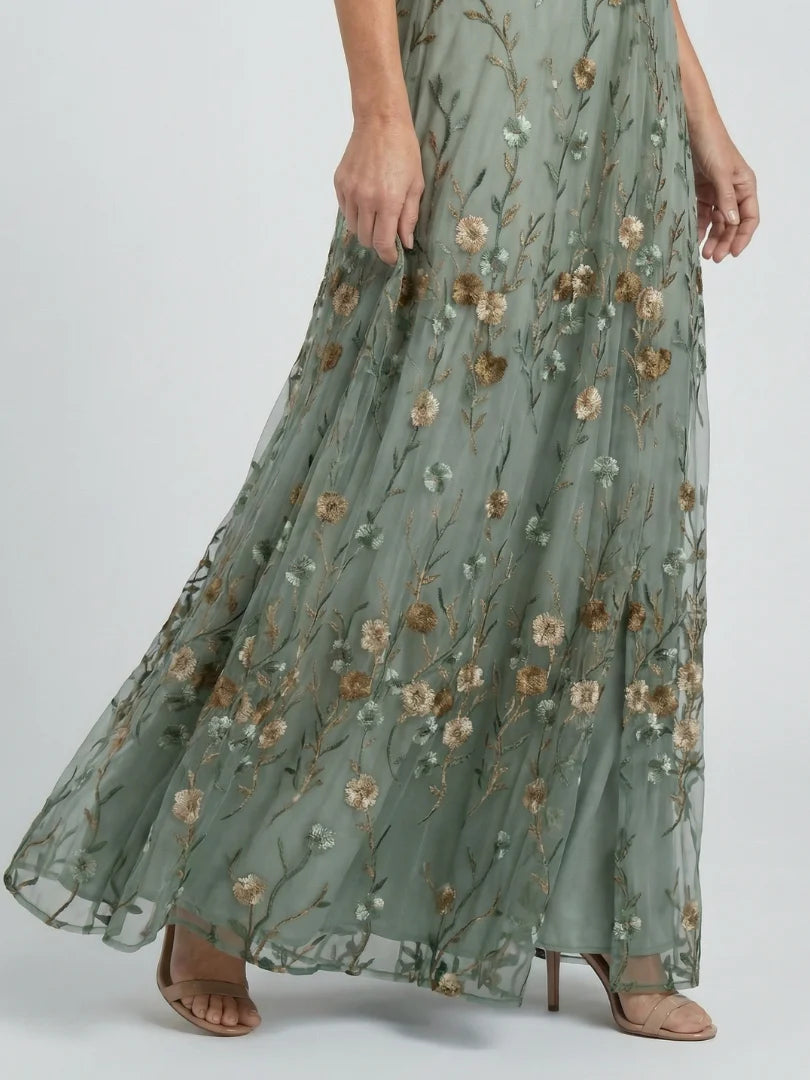 Sophie | Floral Embroidered Summer Dress Relaxed Fit Maxi