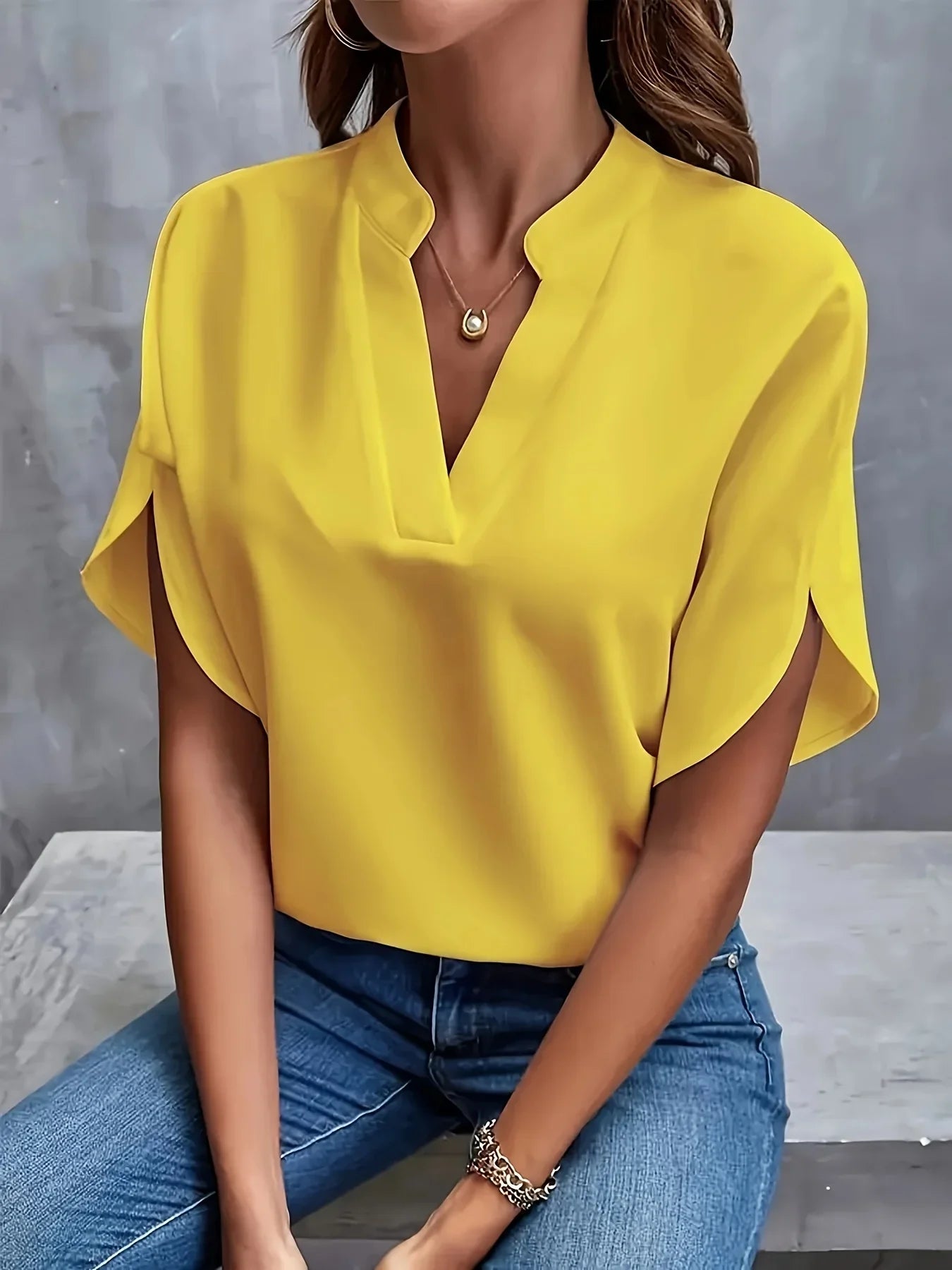 Isla | Tailored V-Neck Elegant Fit Blouse for Work and Casual