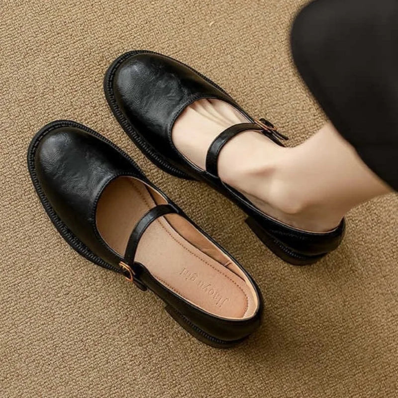 Orthopaedic Mary Jane Casual Flats in Black