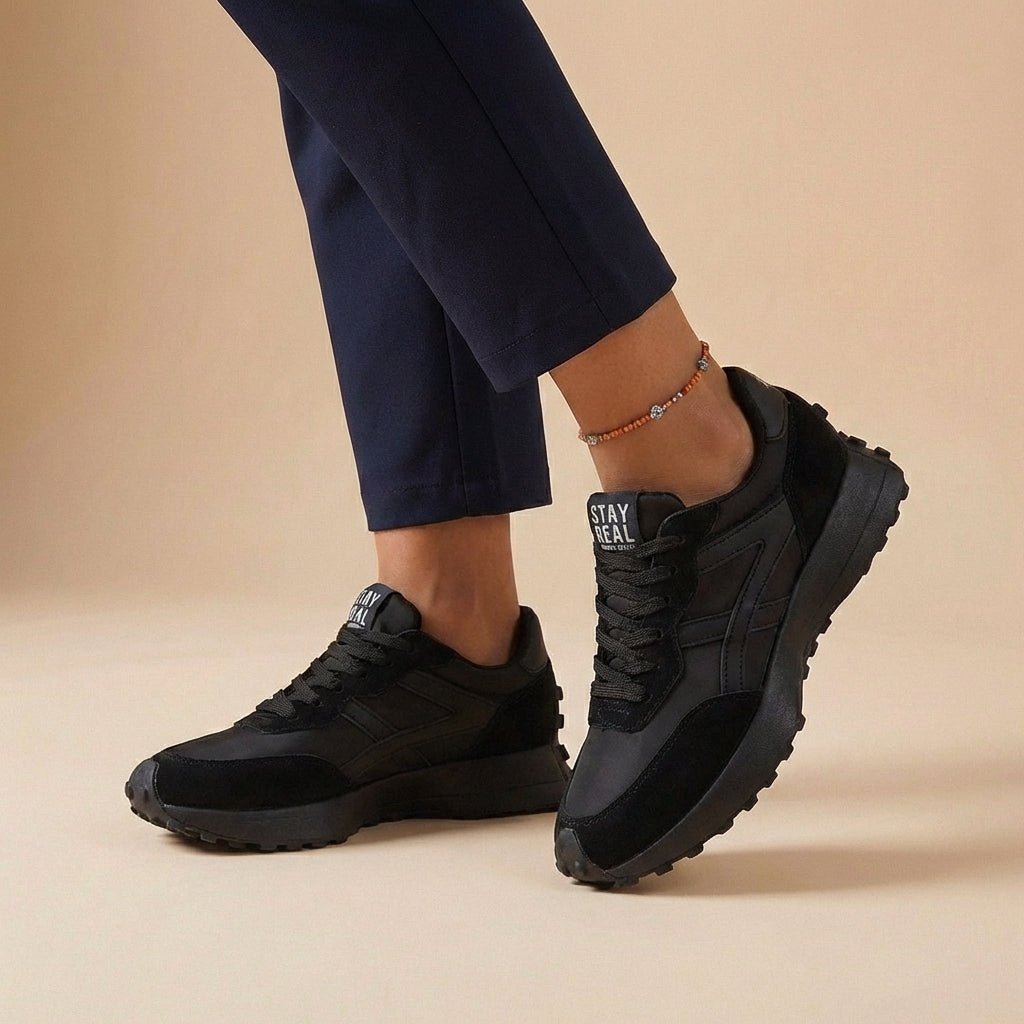 Women's Lace-Up Casual Trainers in Black