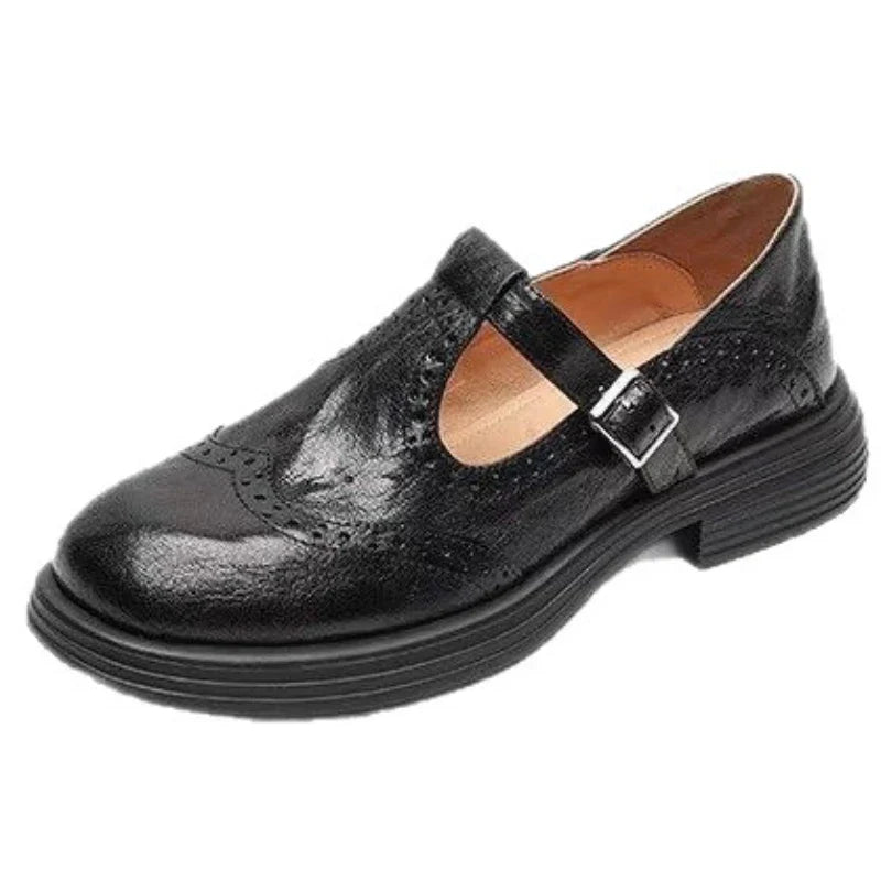 Brogue T-Strap Buckle Casual Flats in Black