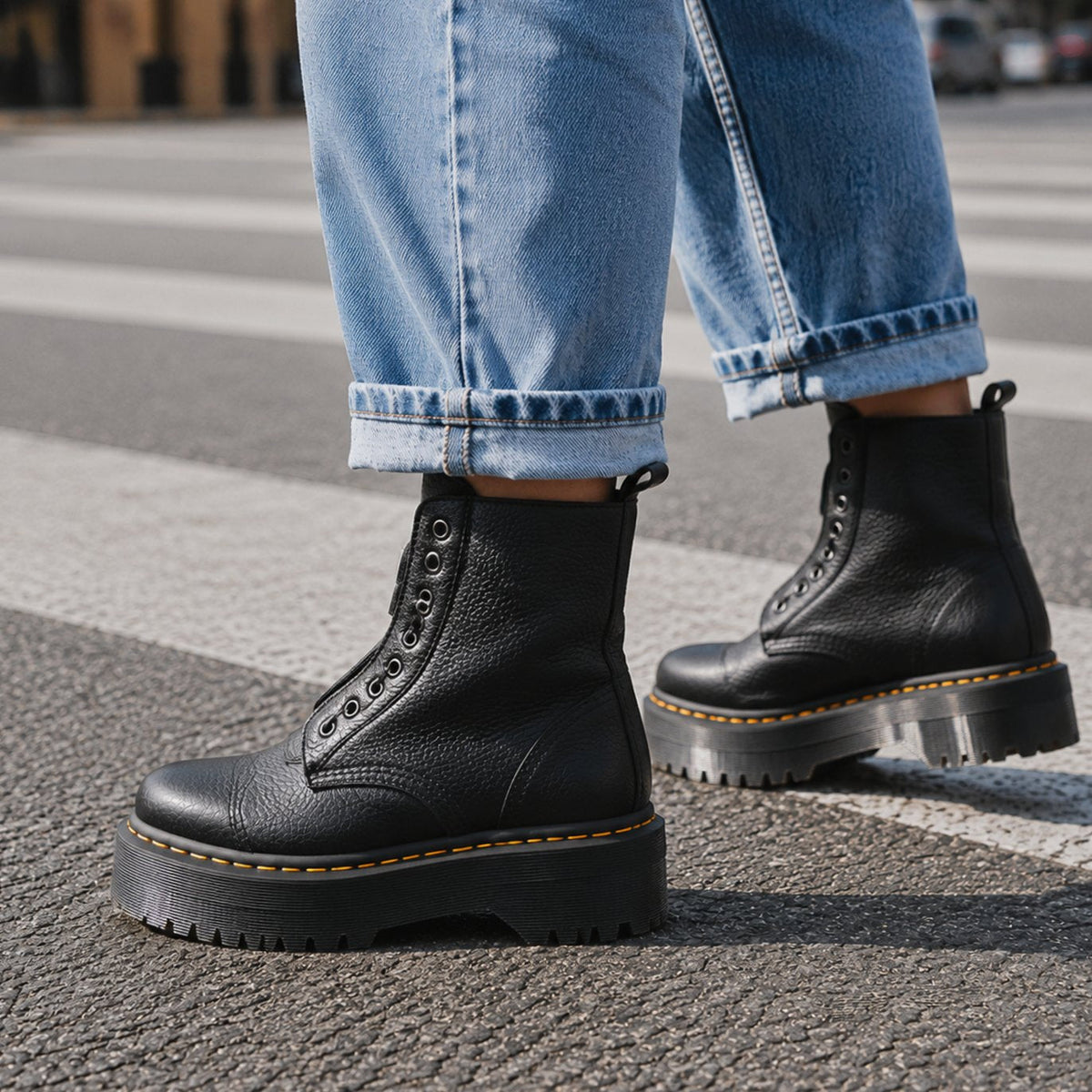Women's Orthopaedic Front-Zip Casual Ankle Boots in Black
