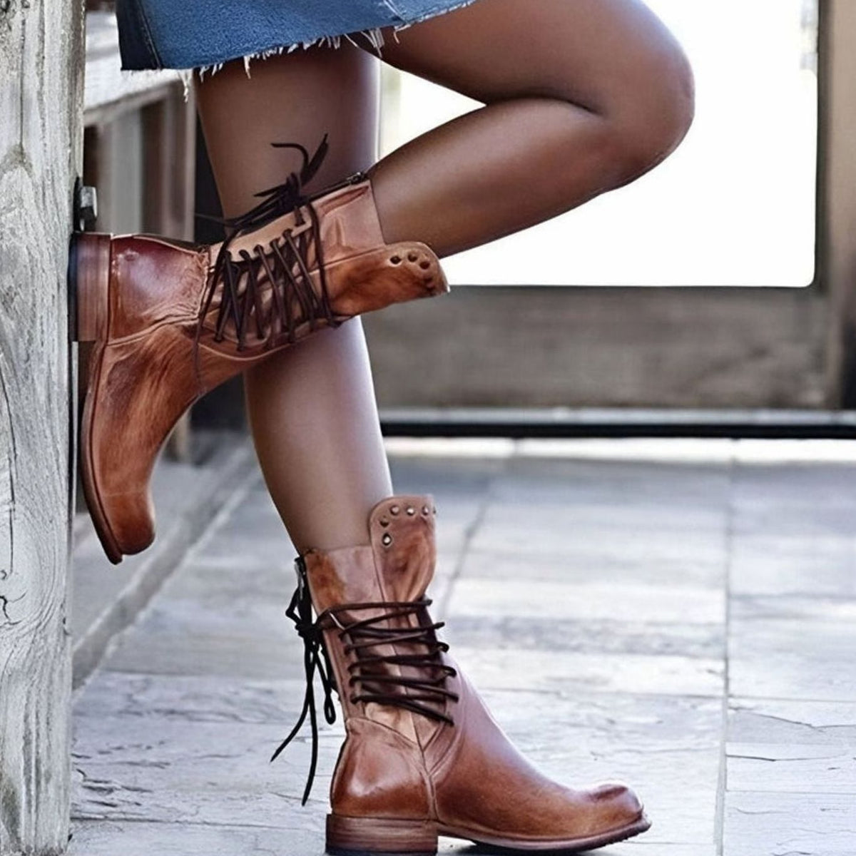 Women's Back Lace-Up Studded Casual Boots in Brown