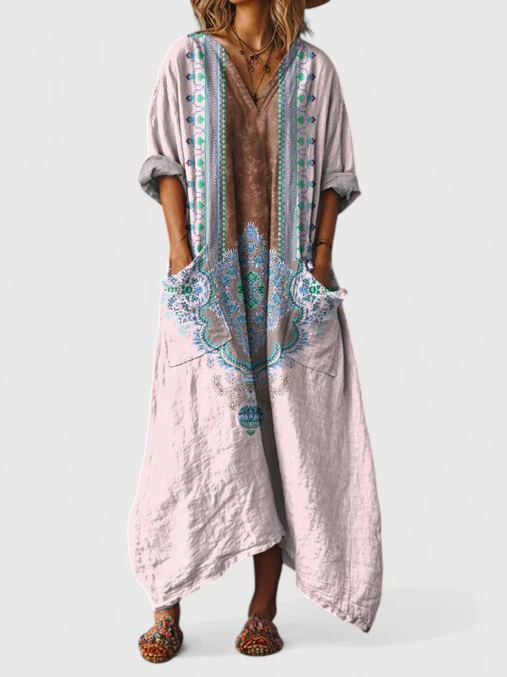 Relaxed Patch Pocket Holiday Maxi Dress in Light Pink