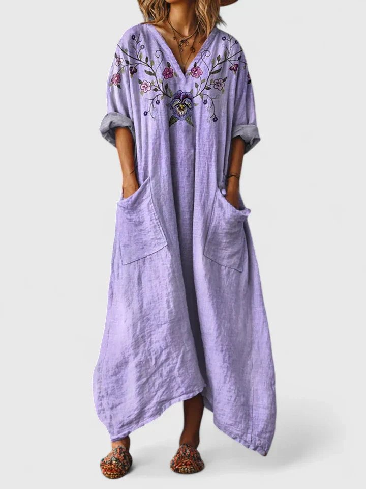 Relaxed Patch Pocket Holiday Maxi Dress in Lilac