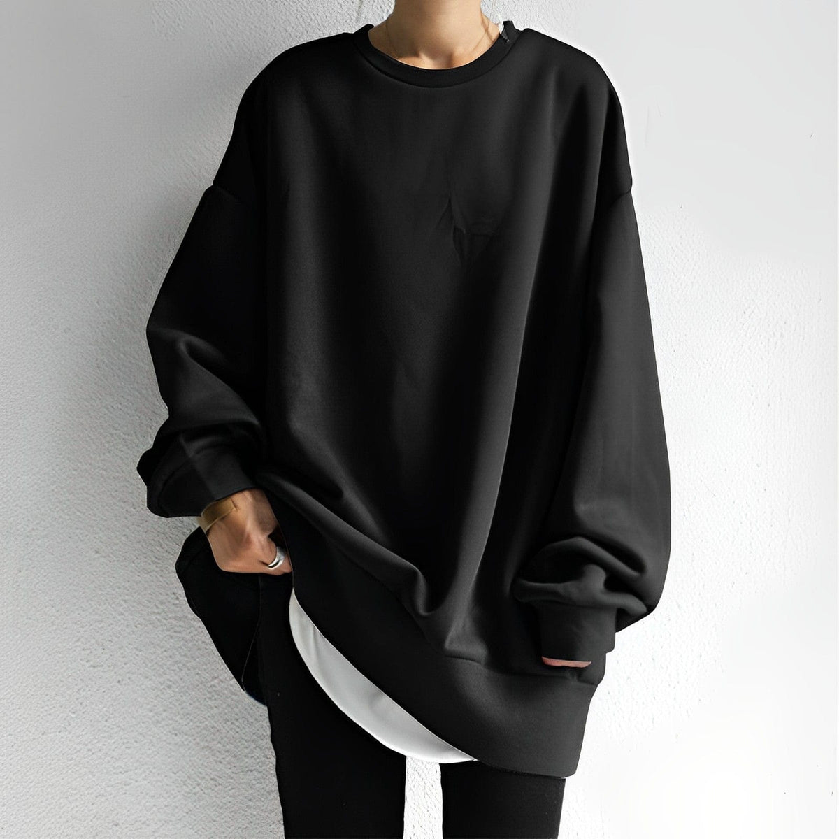 Women's Oversized Casual Sweatshirt in Black