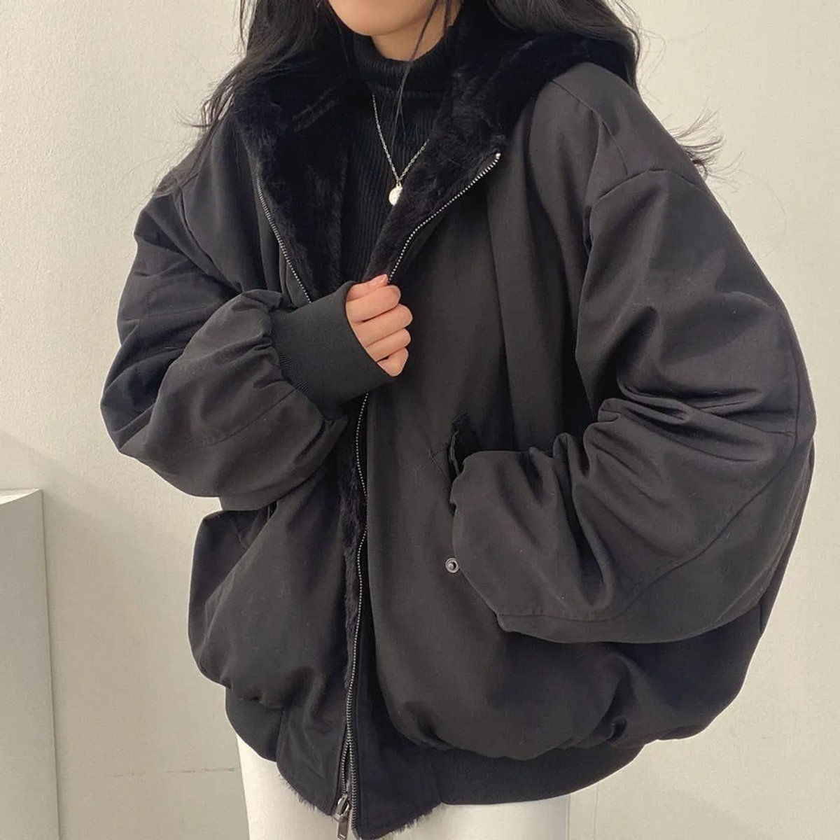 Women's Zip-Front Casual Jacket in Black