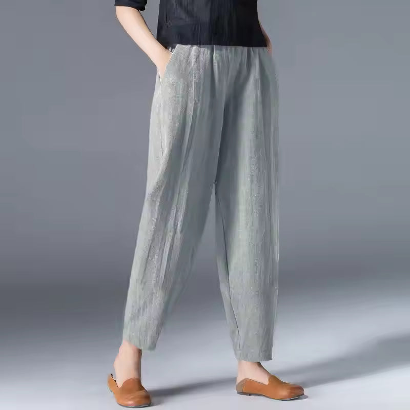 Women's Tapered Casual Trousers in Light Grey