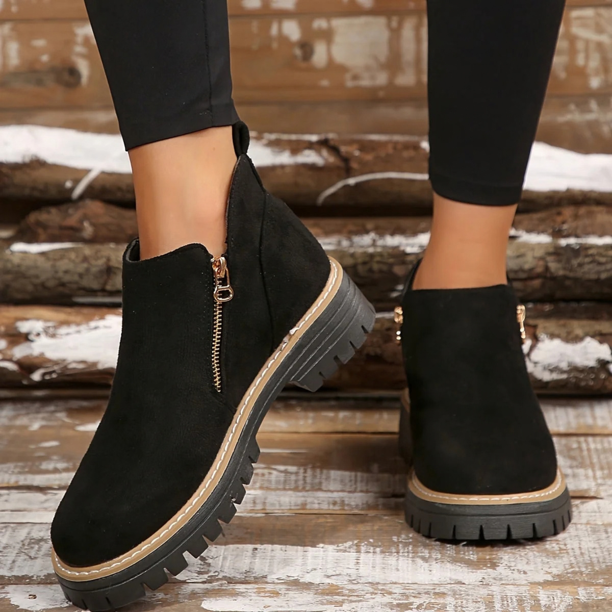 Women's Side-Zip Casual Ankle Boots in Black