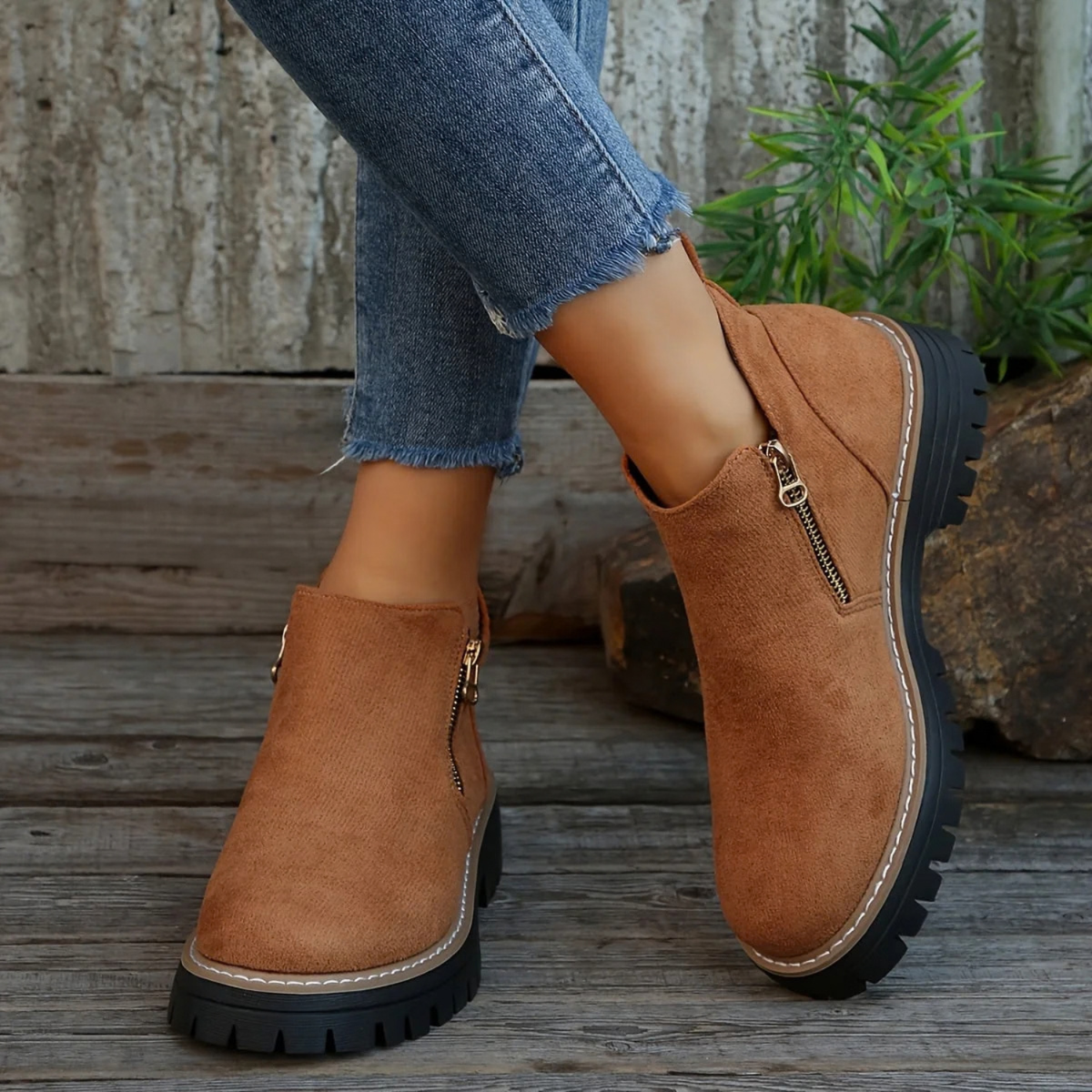 Women's Side-Zip Casual Ankle Boots in Camel